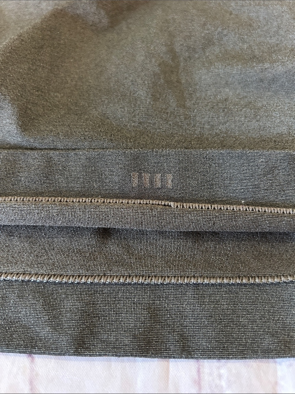 Lululemon Seamless Training Strappy Racerback Tank Top Size 10 Army Green - Picture 7 of 7